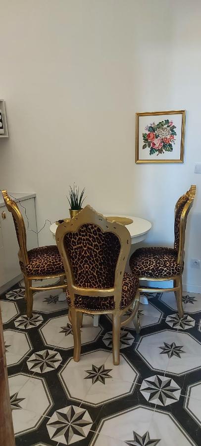 Juwel Apartments Krakow Z Widokiem Na Wawel Ap 29A Exteriör bild