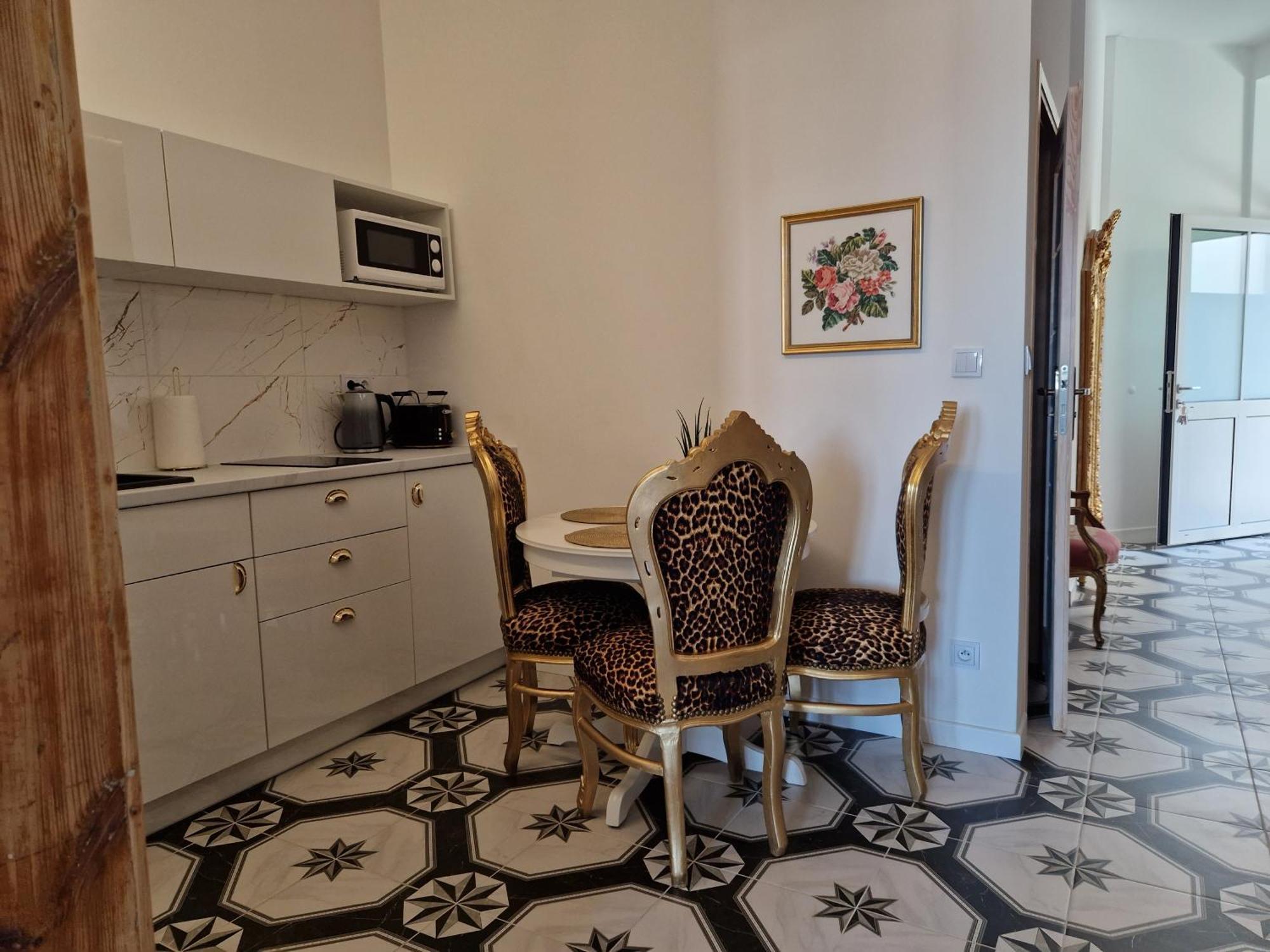 Juwel Apartments Krakow Z Widokiem Na Wawel Ap 29A Exteriör bild
